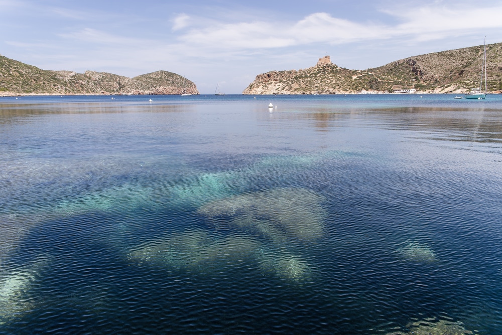 Kleine unter Naturschutz stehende Insel von Cabrera im Mittelmeer