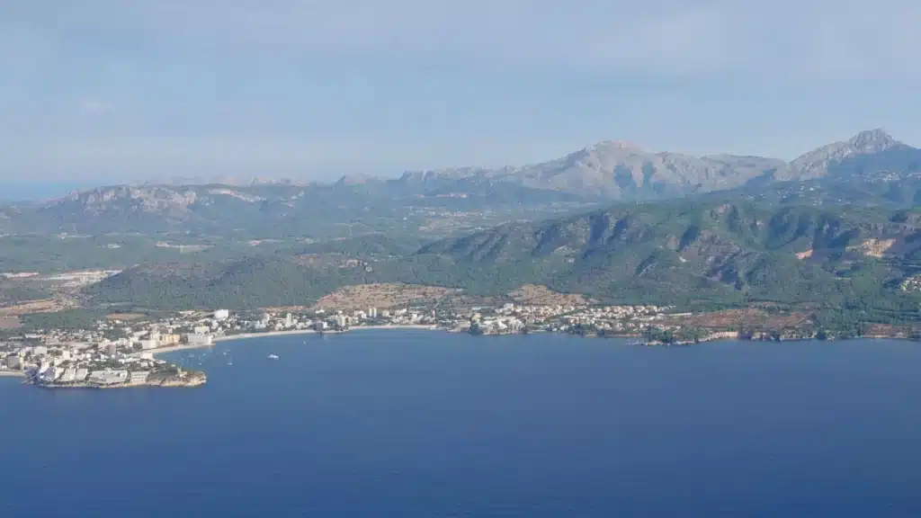 Palmanova auf Mallorca mit Küsten- oder Ortslandschaft