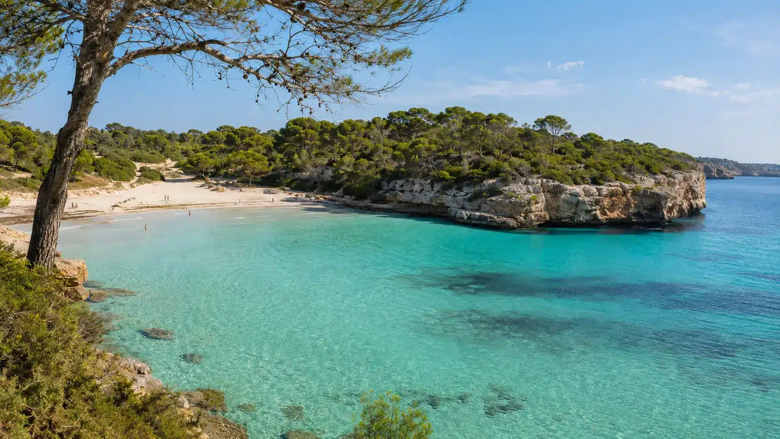 Fotoshooting in Santanyí ist eine eigenständige Gemeinde im Südosten mit Santanyí, Cala Figuera, Cala Santanyí, Portopetro, Teilen von Cala d'Or und einer langen Küste. auf Mallorca
